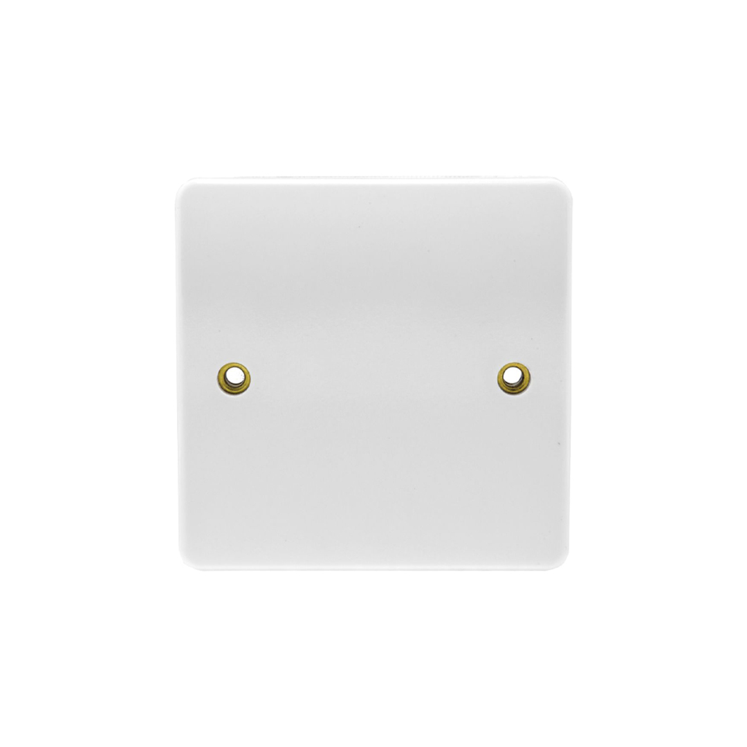 mk-logic-plus-20a-flex-outlet-front-plate-unfused